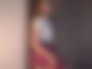 Live cam show with ElseRatz - Blonde Hair Middle Aged on liverealitysex.com