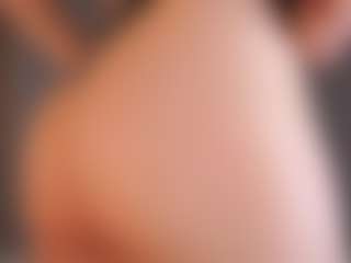 Live cam show with ElseRatz - Green Eyes on camwithhim.com