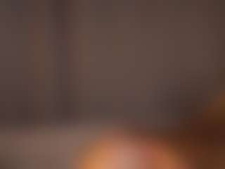 Live cam show with ElseRatz - Bedroom Blonde Hair on TottyGirls