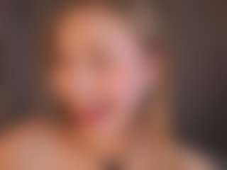 Live cam show with ElseRatz - Camel Toe on 1on1-livenow