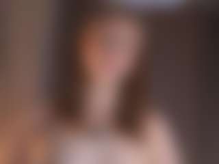 Live cam show with ElseRatz - Bedroom Blonde Hair on live.xheat.ai
