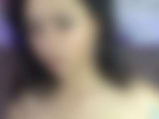 Live cam show with ENGEL-DARK - Squirt on Camsoda