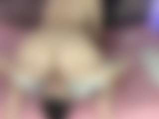 Live cam show with ENGEL-DARK - Brown Eyes on Camsoda