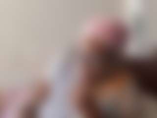 jsduncensored MILF webcam performer live streaming