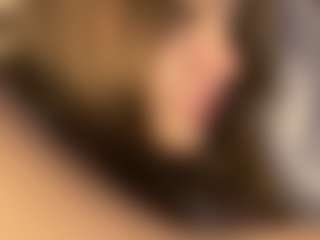 kendyfyre222's Live Sex Cam Show