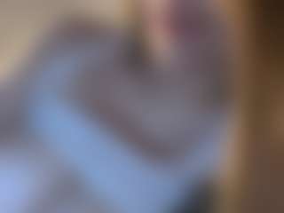 kendyfyre222's Live Sex Cam Show