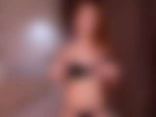 Live cam show with NoralFord - Ass Clapping on Camming Site