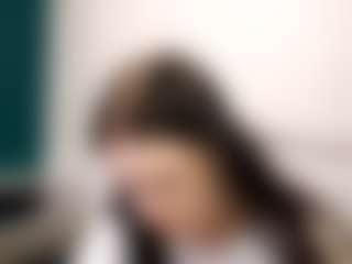 Live cam show with Luna - Public on UwU Esports