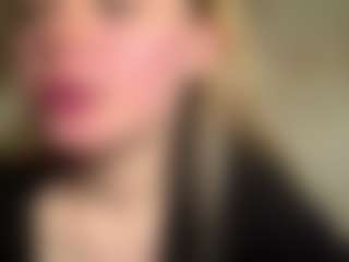 CharaDeatherage's Live Sex Cam Show