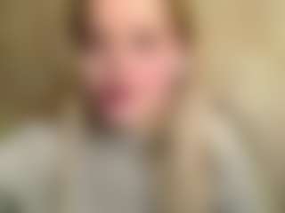 Live cam show with CharaDeatherage - Blonde Hair Teen (18+) on liverealitysex.com