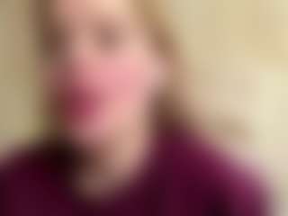 Live cam show with CharaDeatherage - Blue Eyes on slutload
