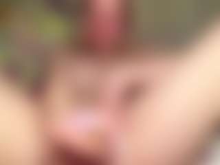CharaDeatherage's Live Sex Cam Show