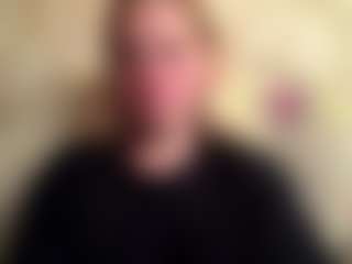 CharaDeatherage's Live Sex Cam Show