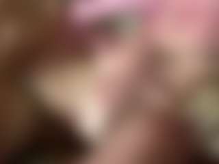 CharaDeatherage's Live Sex Cam Show