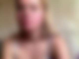 Live cam show with CharaDeatherage - Cute on CamClone