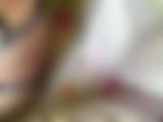 CharaDeatherage's Live Sex Cam Show