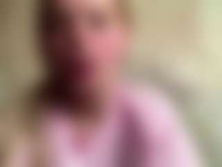 Live cam show with CharaDeatherage - Moaning on Chatstar