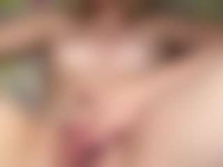 CharaDeatherage's Live Sex Cam Show