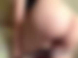 CharaDeatherage's Live Sex Cam Show