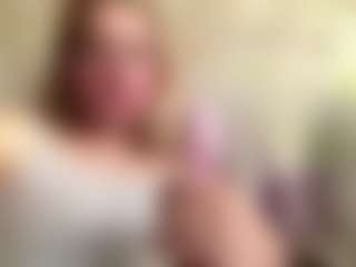 CharaDeatherage's Live Sex Cam Show