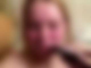 Live cam show with CharaDeatherage - Bedroom Blonde Hair on camwithhim.com