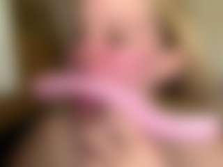 Live cam show with CharaDeatherage - Teen (18+) on Camsoda