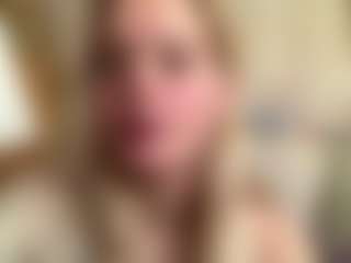 Live cam show with CharaDeatherage - Solo on livesuperchat.net