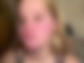 CharaDeatherage's Live Sex Cam Show