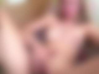 CharaDeatherage's Live Sex Cam Show