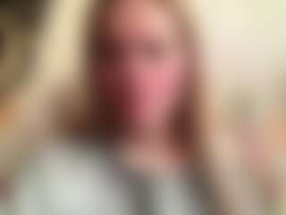 Live cam show with CharaDeatherage - Blonde Hair on SinfulBabes