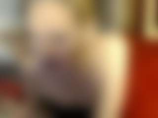 Live cam show with Dominatrixredsonyja - Blonde Hair MILF on SpankPalCams