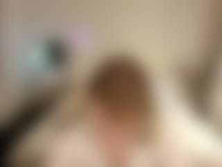 Live cam show with Elira-Vane - Ass Clapping on crypto-cams