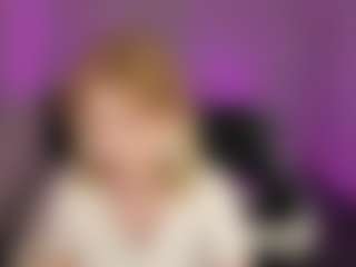 Live cam show with Elira-Vane - College on camwithhim.com