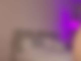 Live cam show with Seravine - Camel Toe on galaxygirlnitro.com