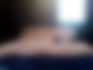 tallhungcloudyy's Live Sex Cam Show