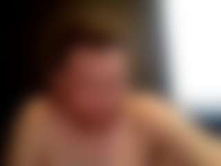 tallhungcloudyy's Live Sex Cam Show