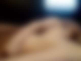 tallhungcloudyy's Live Sex Cam Show