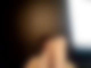 tallhungcloudyy's Live Sex Cam Show
