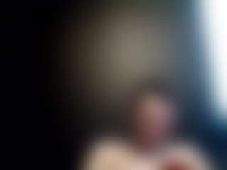 tallhungcloudyy's Live Sex Cam Show