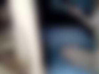 tallhungcloudyy's Live Sex Cam Show