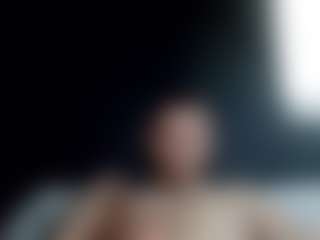 tallhungcloudyy's Live Sex Cam Show