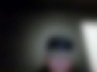 tallhungcloudyy's Live Sex Cam Show