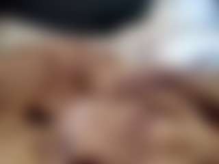 tallhungcloudyy's Live Sex Cam Show