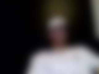 tallhungcloudyy's Live Sex Cam Show
