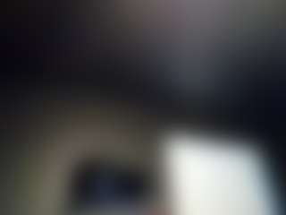 tallhungcloudyy's Live Sex Cam Show