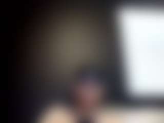 tallhungcloudyy's Live Sex Cam Show