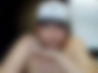 tallhungcloudyy's Live Sex Cam Show