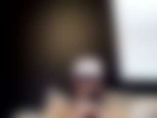 tallhungcloudyy's Live Sex Cam Show