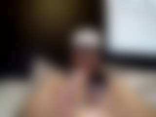 tallhungcloudyy's Live Sex Cam Show
