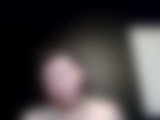 tallhungcloudyy's Live Sex Cam Show